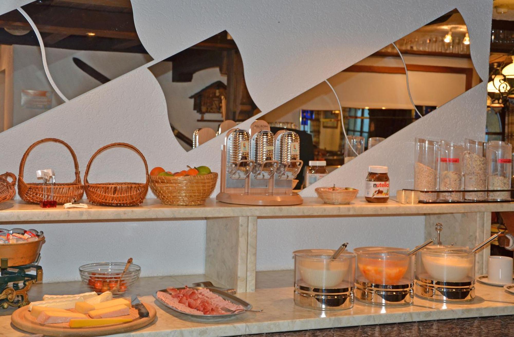 Hotel Alex Leukerbad Zewnętrze zdjęcie