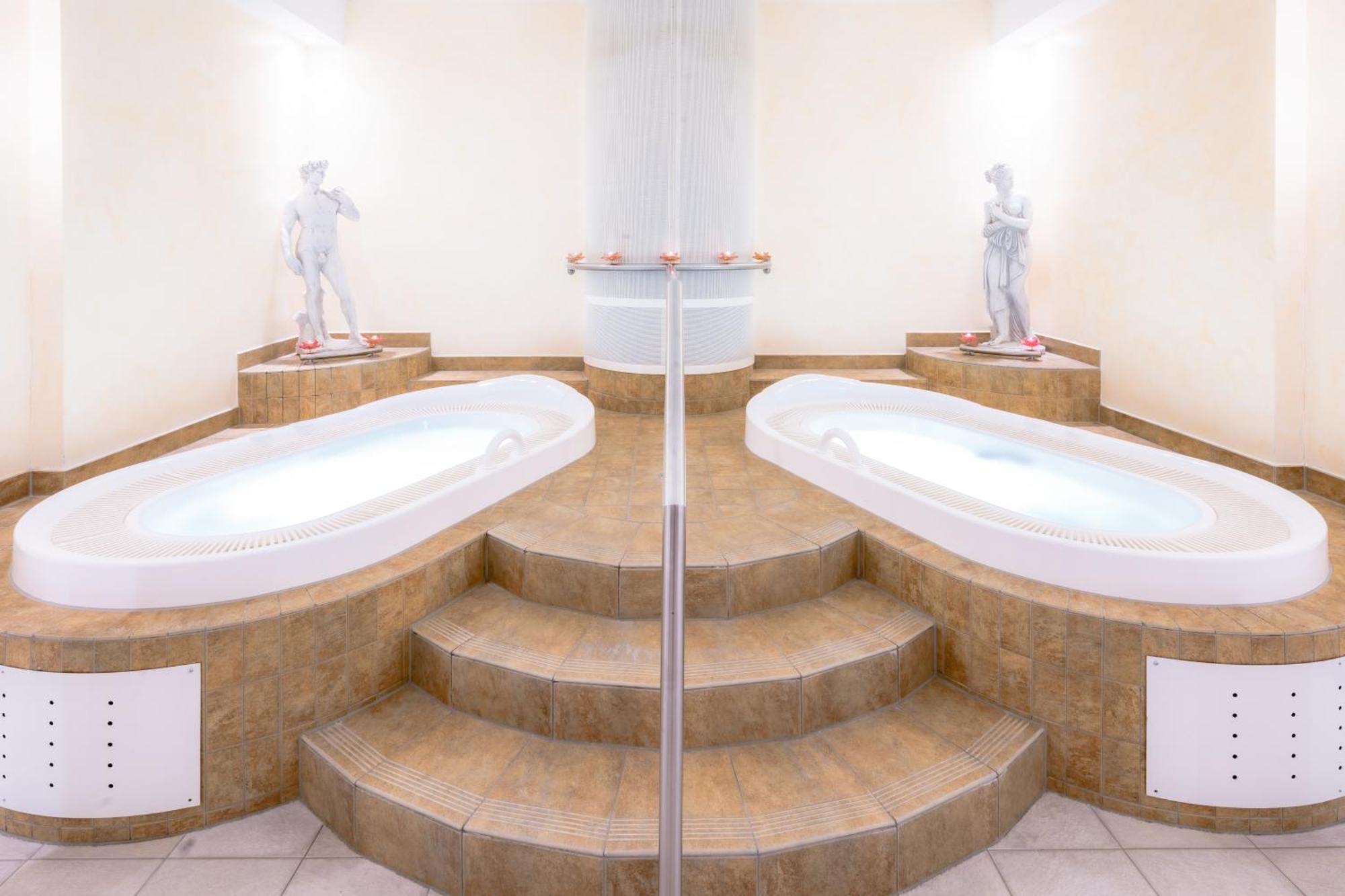 Hotel Alex Leukerbad Zewnętrze zdjęcie