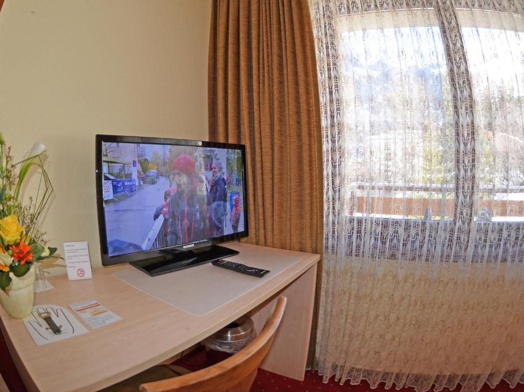 Hotel Alex Leukerbad Pokój zdjęcie